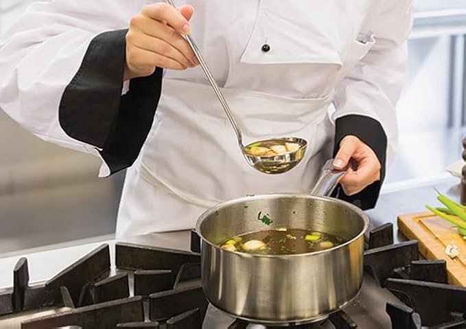 Winco Heavy-Duty Stainless Steel Sauce Pan with Lid, 2 Quart