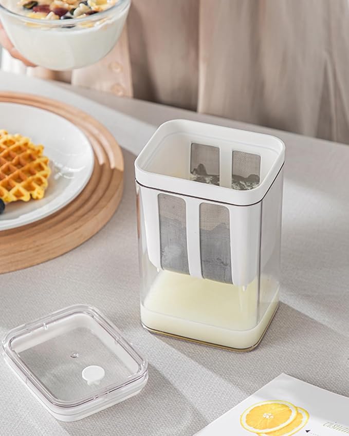 Yogurt Strainer, 19oz/562ml Thick Greek Yogurt Milk Filter, Food Strainer, Greek Yogurt Strainer with Stainless Steel Fine Mesh Bag and Lid for Yogurt, Soybean Milk, Kefir, Berries, Fruit Juice(1Pack)