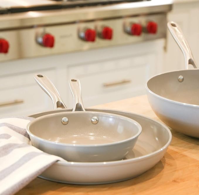TECHEF - CeraTerra Ceramic Nonstick Frying Pan Skillet, (PTFE, PFAS, and PFOA Free), Dishwasher Oven Safe, Stainless Steel Handle, Induction-Ready, Made in Korea (10-in)