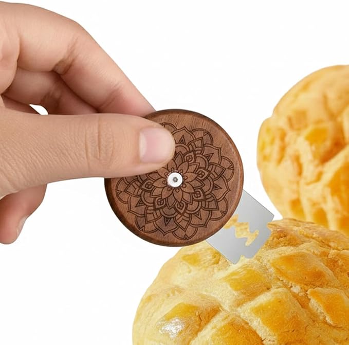 Doczen Bread Lame for Sourdough Bread Baking, Professional Wooden Dough Scoring Tool with 5 Blades & Leather Cover - UFO Design - Lotus Patterns