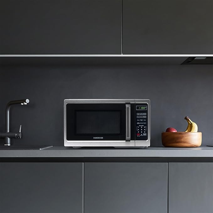 Farberware Classic FM09SS 0.9 Cu. Ft 900-Watt Microwave Oven, Stainless Steel