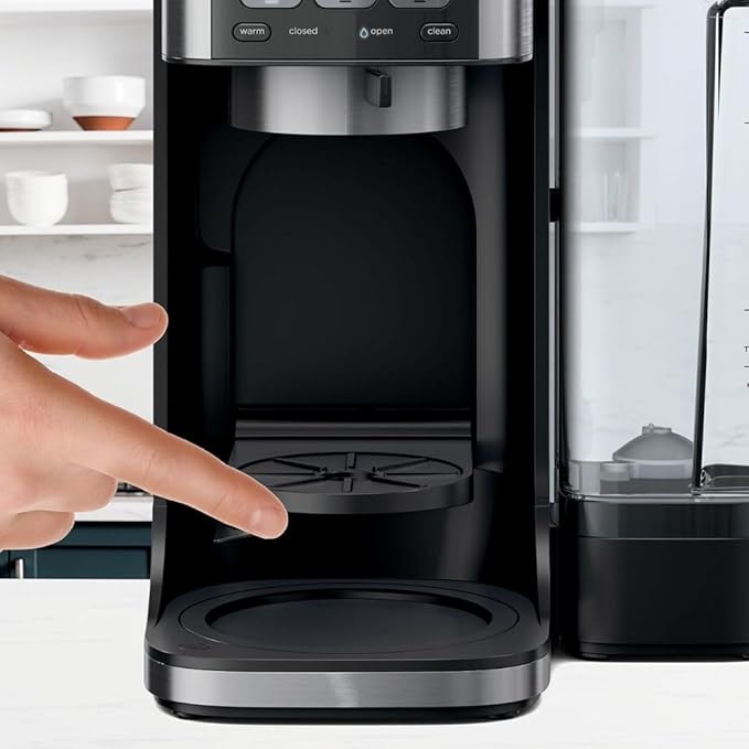 Ninja | Drip Coffee Maker | DualBrew Pro Hot & Iced Coffee | Compatible with K-Cup Pods | 3 Brew Styles (Classic, Rich, & Iced) | 70oz Removable Reservoir & Dishwasher Safe | Black | 14-Cup (Renewed)