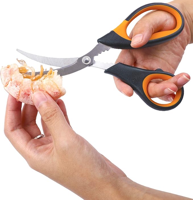 Artcome 21 Pcs Seafood Tools Set includes 4 Crab Forks, 4 Lobster Crab Crackers, 4 Lobster Shellers, 4 Butter Warmers, 4 Lobster Crab Mallets, 1 Seafood Scissor