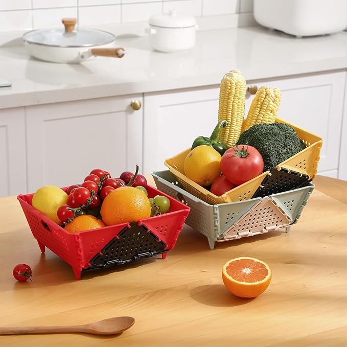 Plastic Collapsible Colander - Foldable Drain Basket with Resting Feet - Kitchen Food Strainer for Pasta, Fruit, Vegetables - Space-Saving, BPA-Free, Dishwasher Safe (Red&Black)