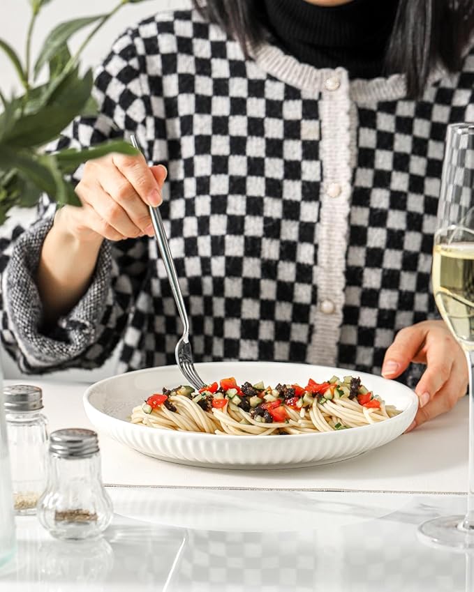 Hasense Dinner Plate, 10 Inch White Ceramic Plates Set of 2, Dish Set for Steak, Pasta, Pizza, Appetizer, Round Dinnerware Dish for Kitchen, Serving Plate Microwave, Oven and Dishwasher Safe