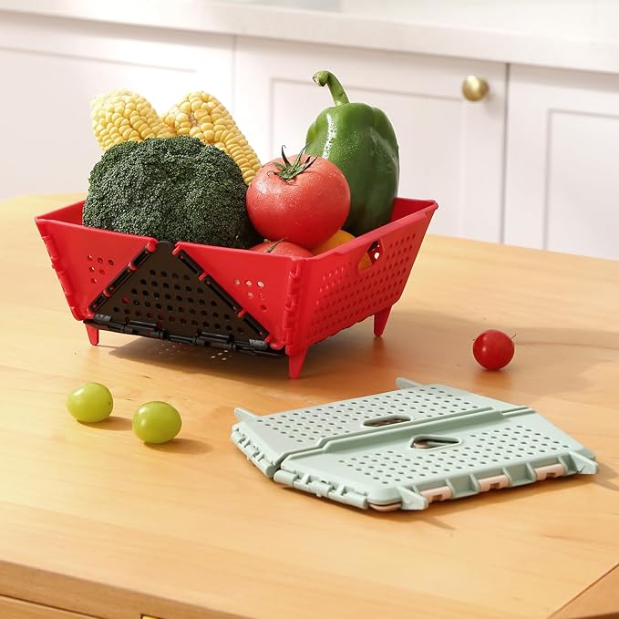 Plastic Collapsible Colander - Foldable Drain Basket with Resting Feet - Kitchen Food Strainer for Pasta, Fruit, Vegetables - Space-Saving, BPA-Free, Dishwasher Safe (Red&Black)