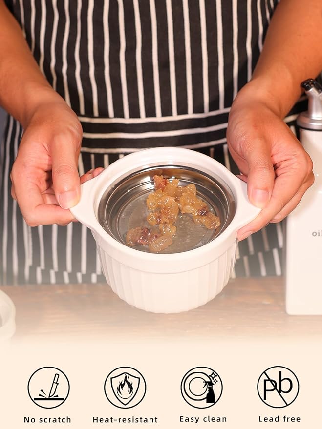 Ceramic Bacon Grease Container with Strainer, 20 oz Cooking Oil Storage Can Grease Keeper for Kitchen, Bacon Grease Keeper with Easy-Grip Handle (White)