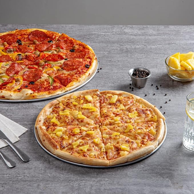 Restaurantware Met Lux 14 Inch Commercial Pizza Pan 1 Coupe Style Pizza Cooking Tray - Heavy-Duty 18-Gauge Aluminum Round Baking Tray Oven-Baking For Pizzas & More