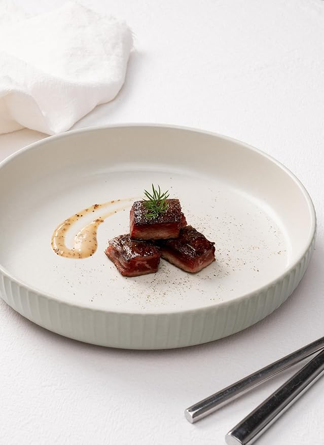 famiware Starlight Large pasta bowls set of 4, Serving Bowls for Pasta, Salad, Dinner, Oatmeal. Microwave Safe-36 oz, 8.46inch, Matte white