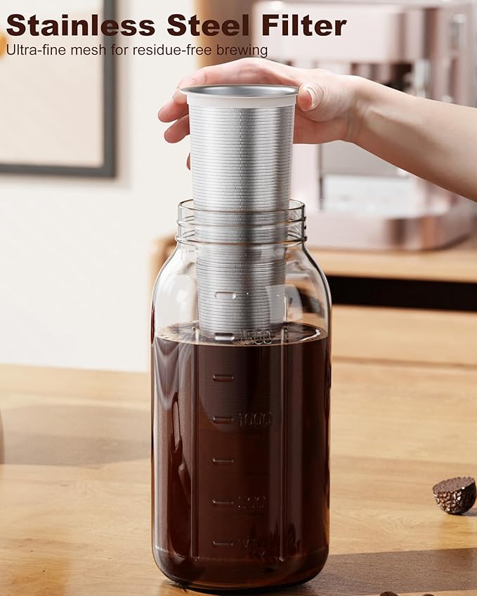 Cold Brew Coffee Maker 64oz, Iced Coffee Maker with 304 Stainless Steel Filter, Mason Jar Pitcher with Lid and Spout (Black)