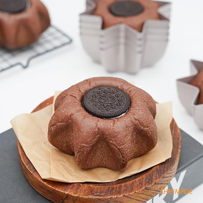 CHEFMADE Octagon Star Pandoro Shape Cake Pan, 5-Inch 4Pcs Non-Stick Cake Bread and Meat Bakeware for Oven and Instant Pot Baking (Champagne Gold)