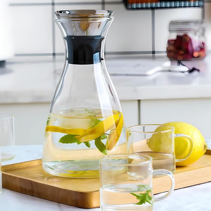 Glass Pitcher with Lid, 52 Ounces Juice Pitcher High Borosilicate Drip-free Glass Carafe Easy Pour Gallon Pitcher for Hot/Cold Water, Ice Tea, Juice Beverage, Transparent