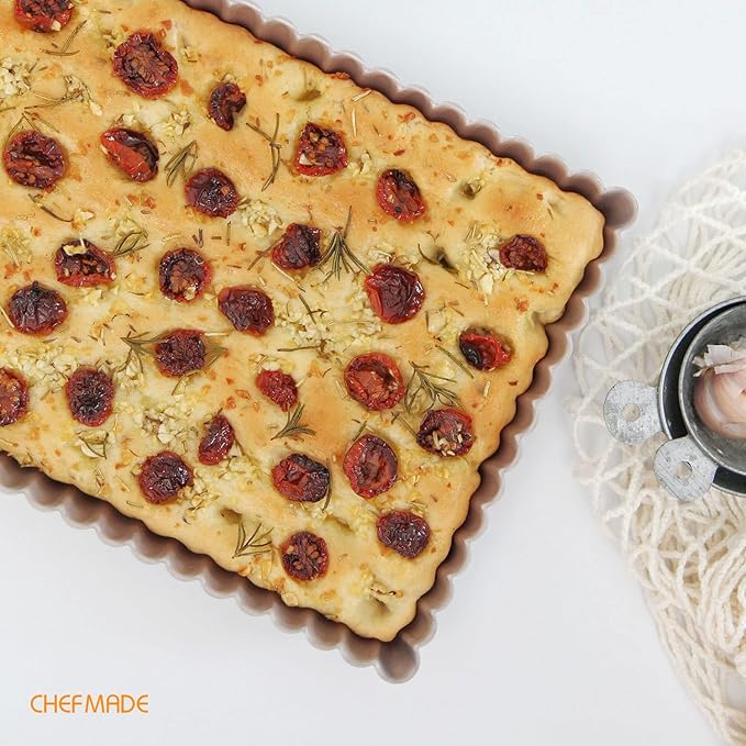 CHEFMADE Rectangle Tart Pan, 7x11-Inch with Removable Loose Bottom Non-Stick Oblong Quiche Bakeware for Oven Baking (Champagne Gold)