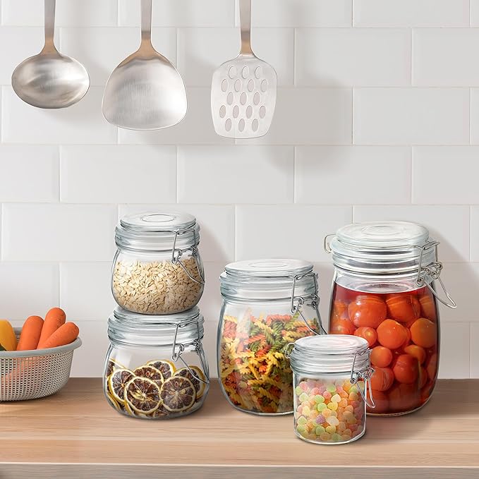 Glass Food Storage Jars with Airtight Lids 17 oz Round 4 Pack Kitchen Storage Containers Cabinet Canisters Sealed Pot Canning for Pasta, Cereal, Coffee, Beans, Spice