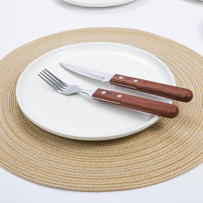 Jassceram 8.5 Inch Small Dinner Plates Set of 6, Ceramic Plates for Salad, Snack, Dessert and Appetizer - Microwave, Oven and Dishwasher Safe, Scratch Resistant and Lead-free, White