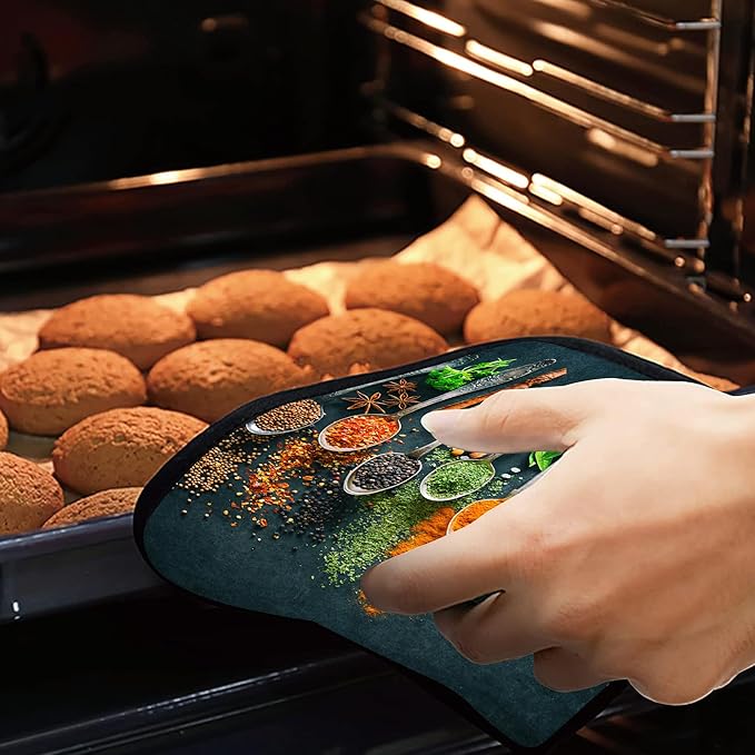 Colourful Various Herbs Pot Holders Set of 2 Heat Resistant & Non Slip Potholders, Spices for Cooking Oven Hot Pads for Kitchen Cooking Baking Barbecue