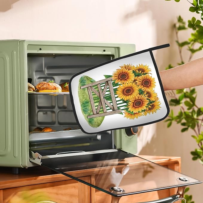 Sunflower Filed Pot Holders Set of 2 Heat Resistant Potholders,Fire Oven Hot Pads for Kitchen Cooking Baking Barbecue