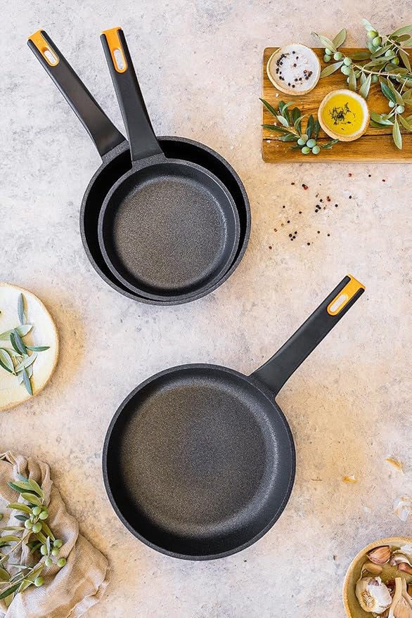 BRA COOKWARE Efficient Pro Frying Pan | 8 inches Cast Aluminum Frypan | Profile Plus Non-Stick | All Heat Sources Compatible | PFOA Free | Ergonomic Heat-Resistant Handle | Non Deformable