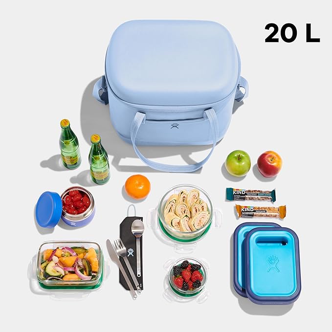 Hydro Flask Cooler Bag for Beach, Beverages and Travel - Insulated Soft Lunch Bag - 20 L Capacity in Surf Blue