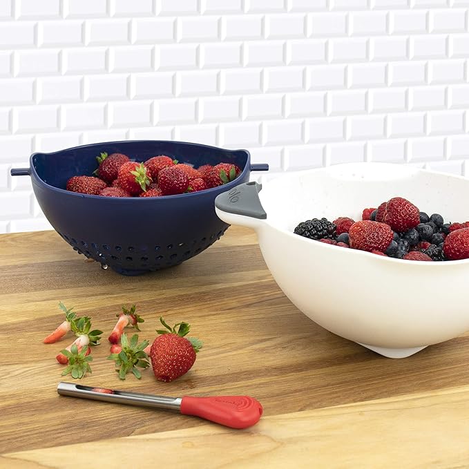 Tovolo Soak N' Strain 1.5 Quart Colander Easy-Pour Spout, 2-in-1 Strainer & Soaking Bowl, Fruit Bowl & Vegetable Wash, BPA-Free & Dishwasher-Safe, Deep Indigo