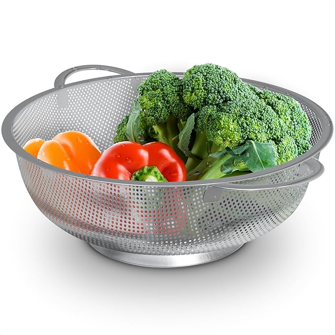 Stainless Steel Colander for Kitchen - 5Qt Rice Strainer With Handles, Perforated Design, Dishwasher Safe, Rust-Resistant - Versatile Pasta Strainer for Grains, Beans, Spaghetti, Veggies, Fruits