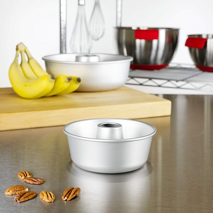 Fat Daddio's RMP-5 Anodized Aluminum Small Ring Mold Pan, 5 x 2.25 inch, Silver