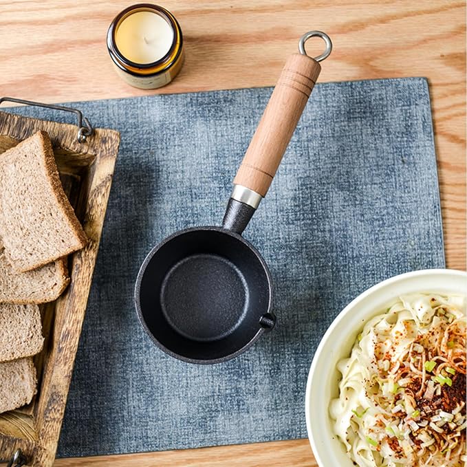 4.3x2.0in Mini Frying Pan, Mini One Egg Frying Pan Cast Iron Omelette Pan Iron Solid Mini Pre Sauce Pan for Indoor Outdoor Cooking