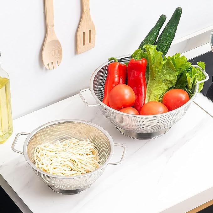 Colander Stainless Steel 3-Quart, Kitchen Strainer for Pasta, Fruits Vegetables, Dishwasher Safe