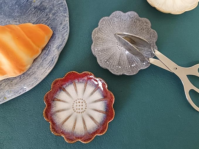 Ceramic Spoon Rest for Stove Top, Flower Cute Spoon Rest for Kitchen Counter, Cooking Spoon Holder for Kitchen Counter, Utensil Rest Spatula Rest Ladle Holder Tong Rest, 1 PC (Retro, Red)