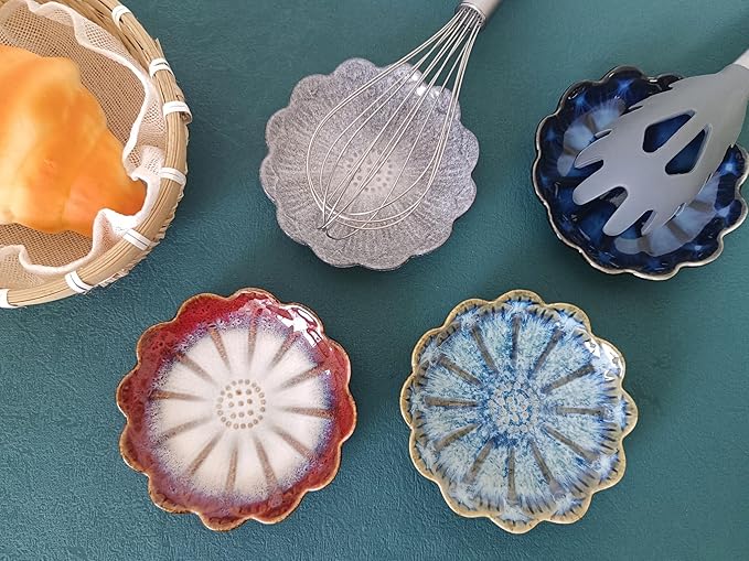 Ceramic Spoon Rest for Stove Top, Flower Cute Spoon Rest for Kitchen Counter, Cooking Spoon Holder for Kitchen Counter, Utensil Rest Spatula Rest Ladle Holder Tong Rest, 1 PC (Retro, Sea Blue)