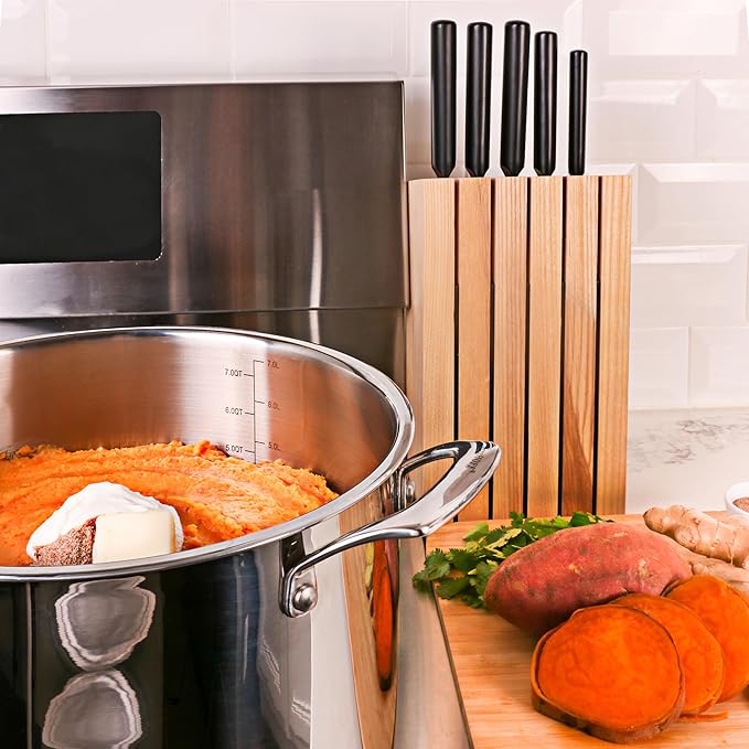 BergHOFF Professional Tri-ply 18/10 Stainless Steel Stockpot 9.5" 8 Qt. Safe Grip Handle Matching Lid Induction Cooktop Measurement Markings Inside Fast & Even Heat Oven Safe Dishwasher safe