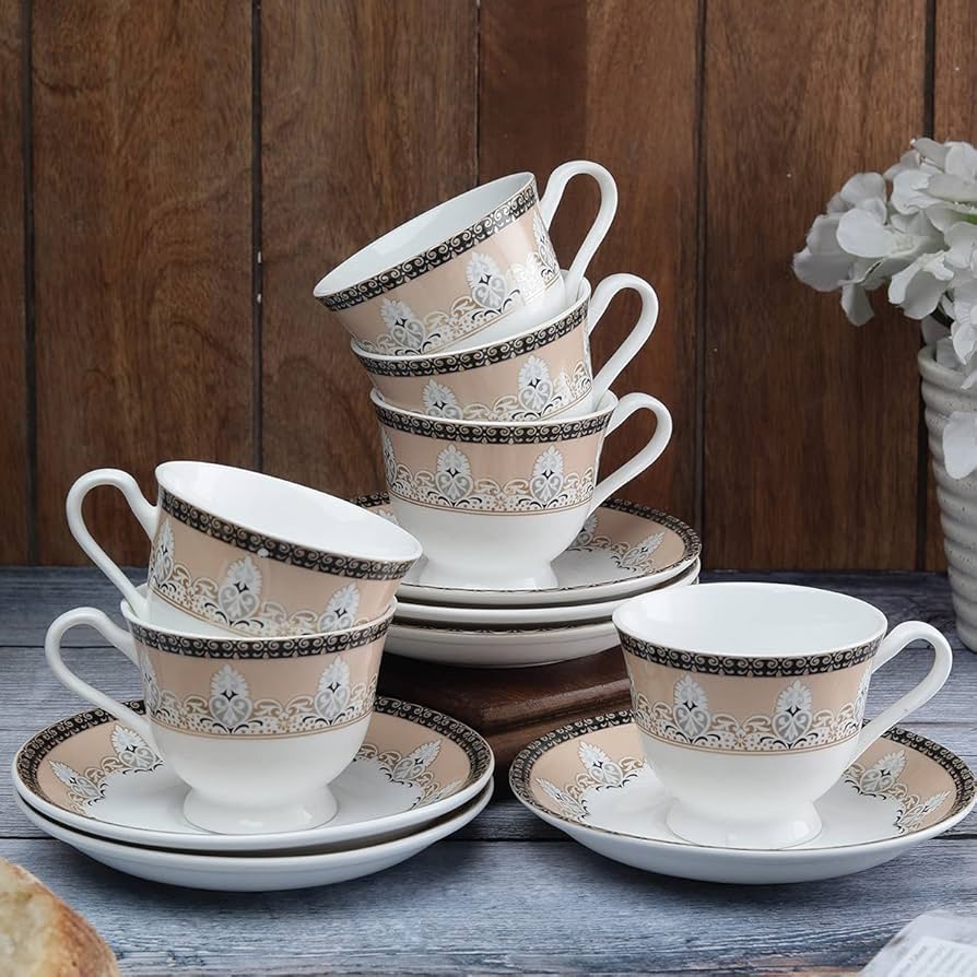 Cups, Mugs & Saucers