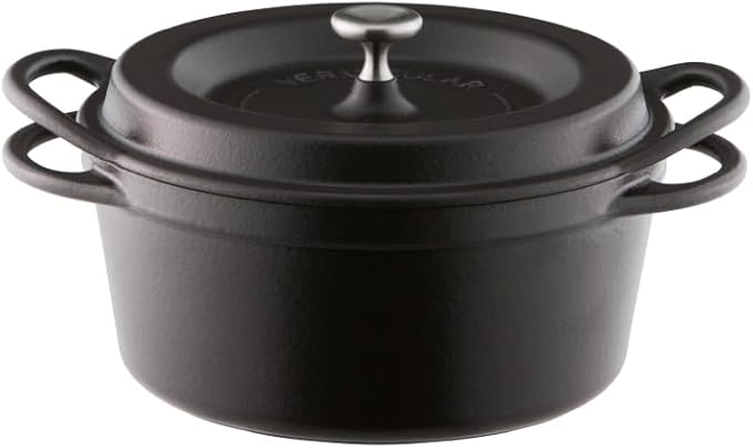 Vermicular Oven Pot | Non-Toxic Enameled Cast Iron Pot | 22cm (3.7 Qt) | Oven-safe | Induction-compatible | Dutch Oven | Made in Japan | Serves 3-4 | Matte Black