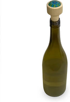 Leakproof Wine Stopper – Unique gift for Dinner Host, Wine Lover, or Housewarming – a versatile wine accessory, use for Wine or Champagne – keeps wine fresher (Green & Blue)