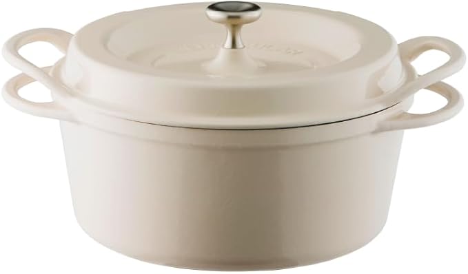 Vermicular Oven Pot | Non-Toxic Enameled Cast Iron Pot | 22cm (3.7 Qt) | Oven-safe | Induction-compatible | Dutch Oven | Made in Japan | Serves 3-4 | Natural Beige
