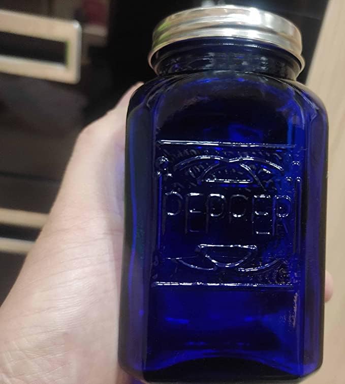 Depression Style Glass Salt and Pepper Shakers (Cobalt Blue)