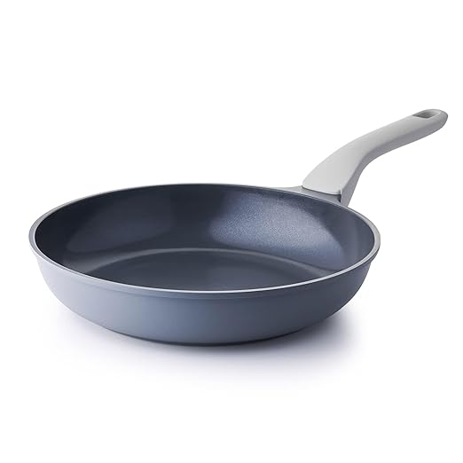 Nonstick Ceramic Frying Pan, 8/10/12 Inch Non Toxic Skillet, Egg & Omelet & Chef's Pan, Induction Compatible & Oven Safe, Dishwasher Safe,PTFE PFAS & PFOA Free (8-Inch, Gray)