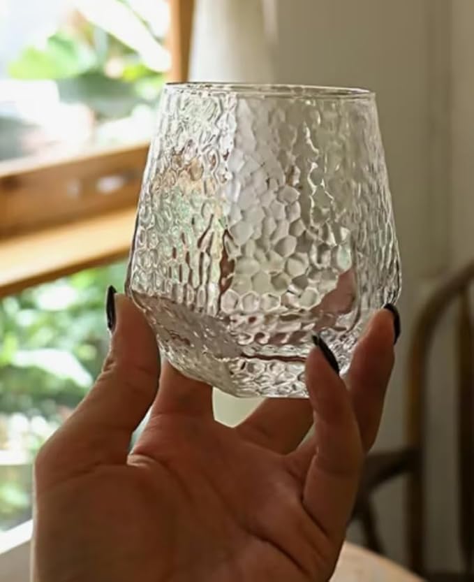 40 count Diamond Unbreakable Stemless Plastic Wine Champagne Whiskey Glasses Elegant Durable Disposable Indoor Outdoor Ideal for Home, Office, Bars, Wedding, 12 Ounce Cups (Hammered Clear)