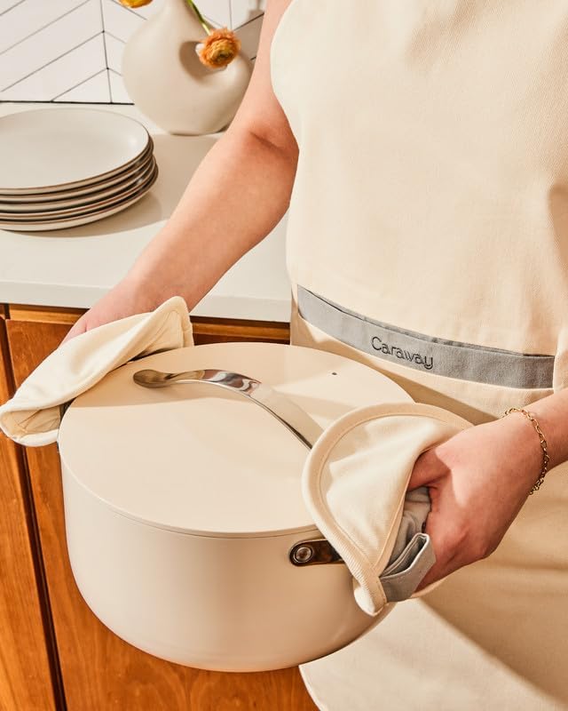 Caraway Nonstick Ceramic Dutch Oven Pot with Lid (6.5 qt, 10.5") - Non Toxic, PTFE & PFOA Free - Oven Safe & Compatible with All Stovetops (Gas, Electric & Induction) - Navy