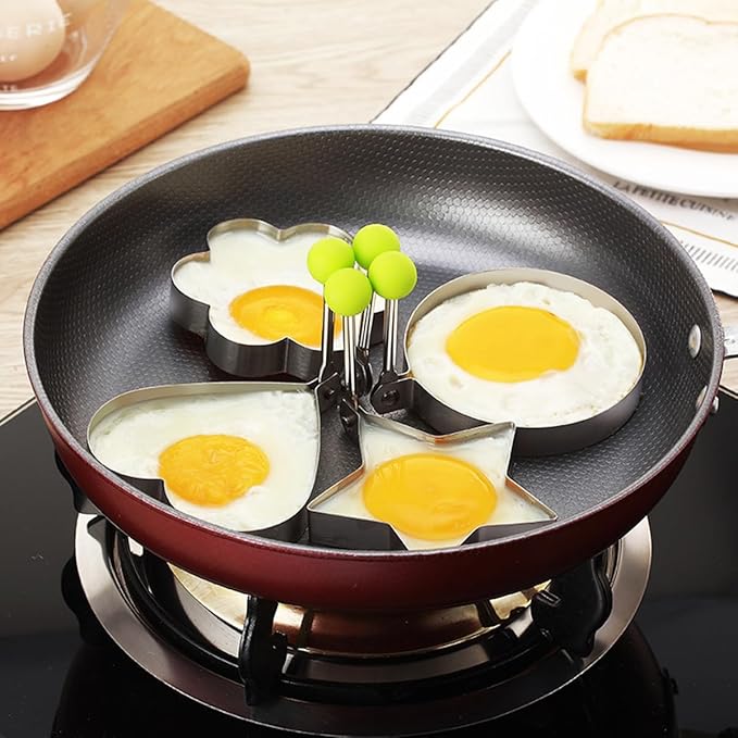 Upkoch 5 Pcs Egg Ring Set Stainless Steel Pancake Mold Egg Frying Molds Christmas Tree Shapestick Rings for Breakfast Sandwich Pancake Griddle with Anti-Scald Handle (11.7 X 8.8 Cm / 4.6 X 3.5 in）