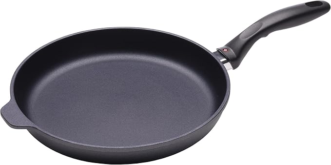 Swiss Diamond 11" Induction Fry Pan HD Nonstick Diamond Coated Aluminum Skillet, Dishwasher and Oven Safe, Gray