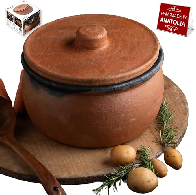 Hakan Efes Clay Cooking Pots with Lids, SMALL 1.9 Quarts Clay Pots for Cooking, UNGLAZED Twice Baked Traditional Casserole Rice Pots for Stove Top, Indian Korean Terracotta Roaster, 60.9 oz (1.8 L)