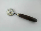 Tredoni 1.6" Pastry Wheel - Dough Stamp Cutter/Crimper, Pasta/Ravioli/Pie Maker, 4cm Stainless Steel Wheel Wooden Handle