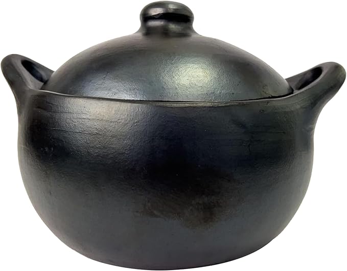 Authentic La Chamba Stewpot-Elegant, All-Natural Black Clay Dutch Oven for Braising, Roasting, Cooking Beans - Stovetop & Oven Safe – Handmade in Colombia - Small, 2.5 Qt.