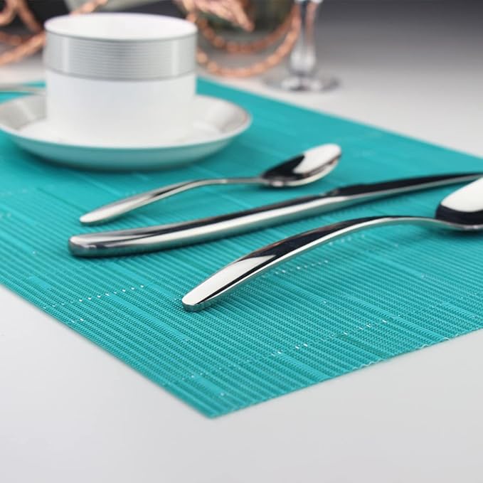 PIGCHCY Placemats Set of 8 Washable Durable Place Mats Vinyl Heat Resistant Non-Slip Table Mats Indoor Outdoor (Turquoise)