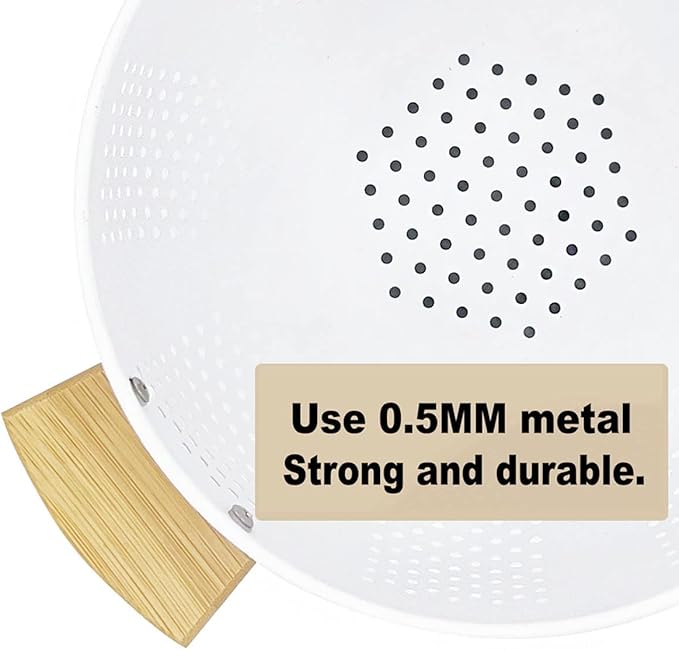 Metal Colander with Wood Handle and Stable Base, Powder Coated Steel Kitchen Strainer Basket for Draining Pasta, Vegetable and fruit (5.5quart,Matte White)