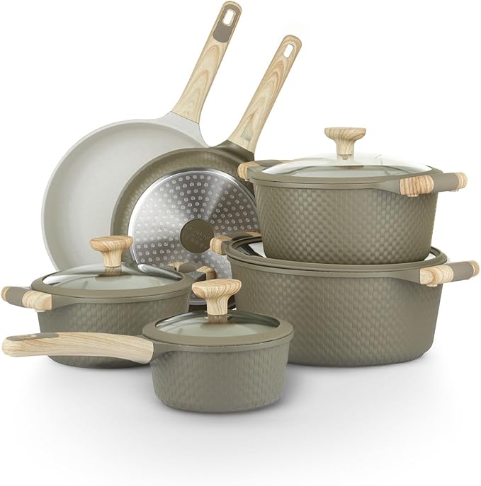 Bambù 10Pcs Cookware set, Die-cast Aluminum pots and pans, Nonstick frying pans and casseroles, Induction safe, PFOA-free (Green and Cream, 10 pcs)