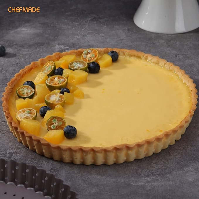 CHEFMADE 9.5-Inch Round Tart Pan with Holes Removable Loose Bottom, Non-Stick Carbon Steel Quiche Pan for Oven Baking (Champagne Gold)