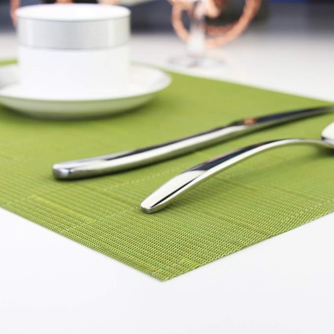 PIGCHCY Placemats,Washable Durable Vinyl Woven Table Mats,Elegant Heat Resistant Placemats for Dining Table Set of 6 (18 x 12 inches,Sage Green)