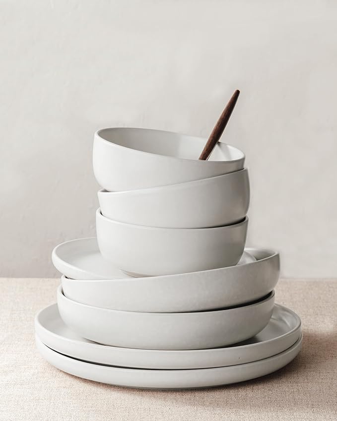 Famiware Milkyway Plates and Bowls Sets, 18 Pieces Dinnerware Sets, Reactive Glaze Dish Set, Stoneware Dishes Set for 6, Matte White